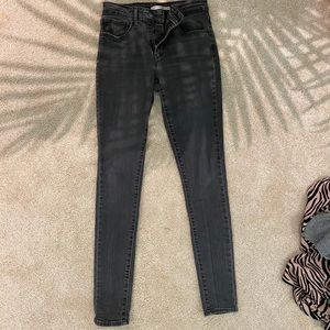 Levi’s 721 skinny jean